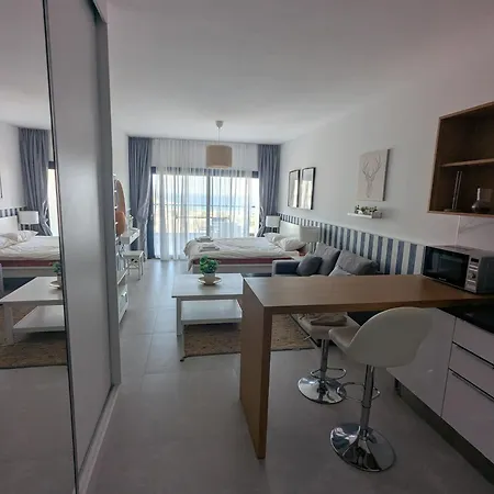 Caesar Blue Sea View *