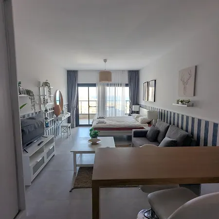 Apartment Caesar Blue Sea View