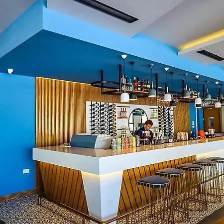 Caesar Blue Sea View Apartment