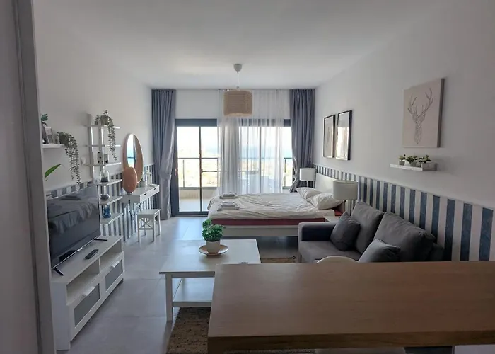 Apartment Caesar Blue Sea View